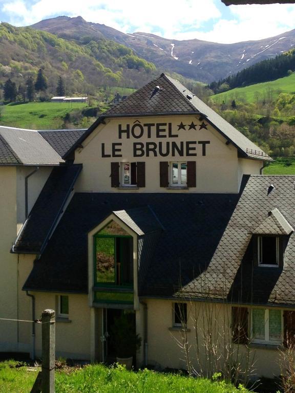 Le Brunet Saint-Jacques-des-Blats Zewnętrze zdjęcie